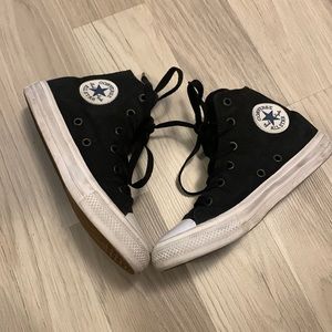 Kids converse
